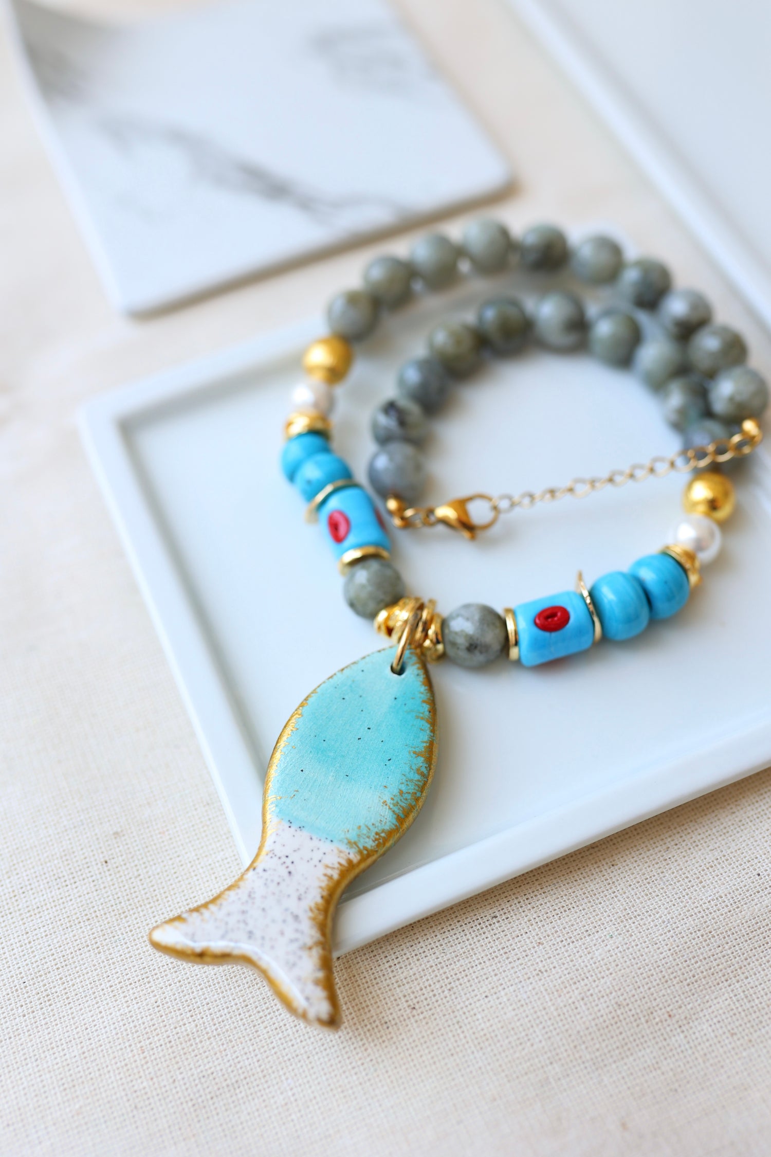 Ocean Fish  Grey Charm Kolye